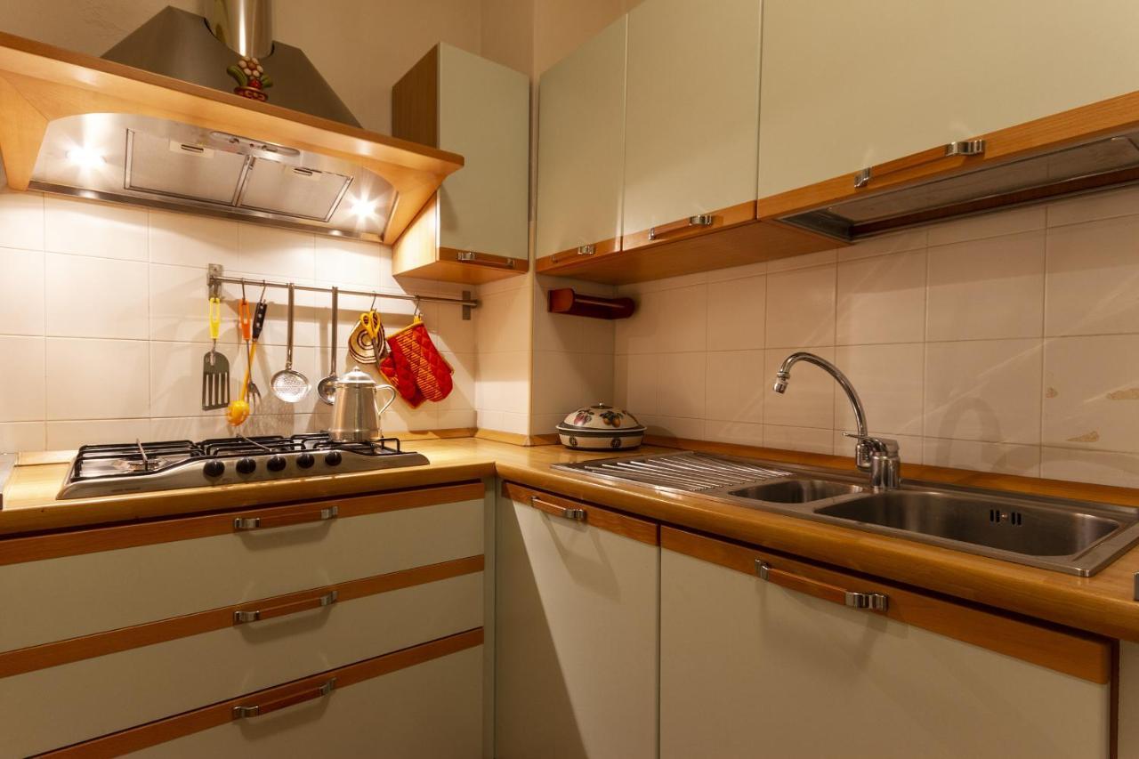 Cavour Suite - Smart Holiday Mantova Exteriör bild