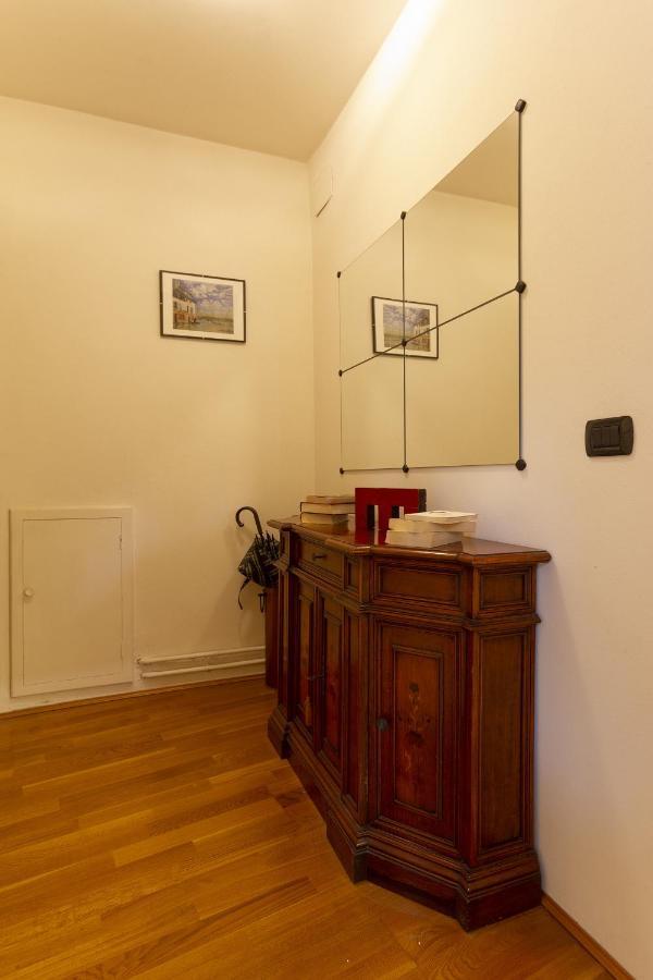 Cavour Suite - Smart Holiday Mantova Exteriör bild