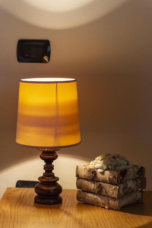 Cavour Suite - Smart Holiday Mantova Exteriör bild